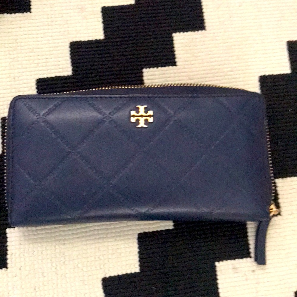 Tory Burch wallet